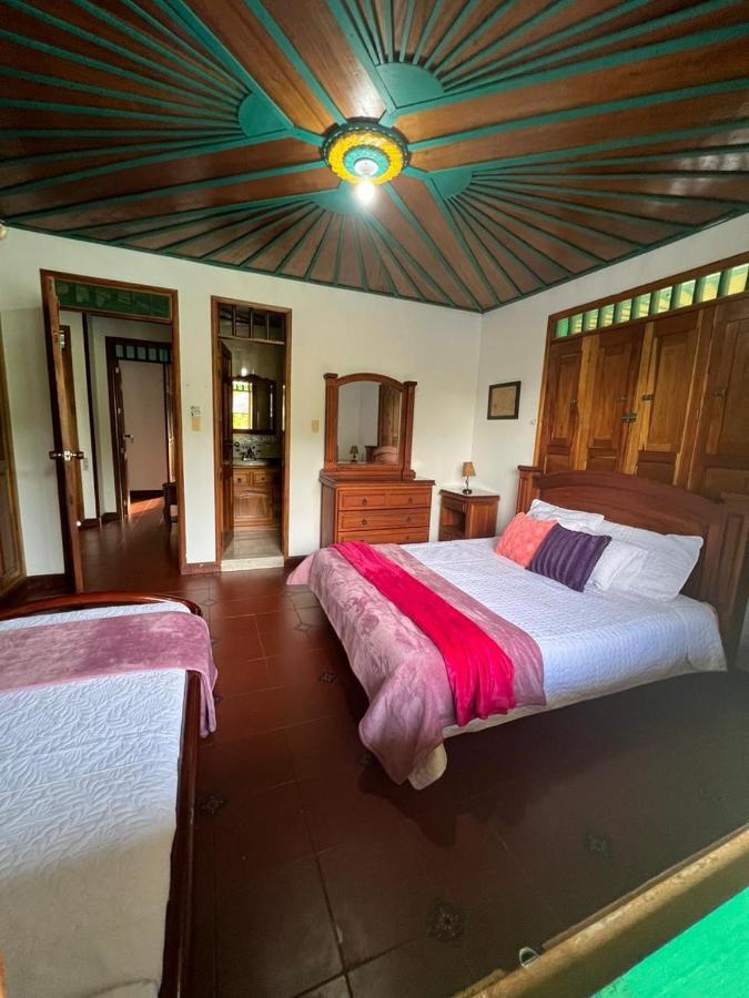 Hotel Casa Lemar à Quimbaya Extérieur photo