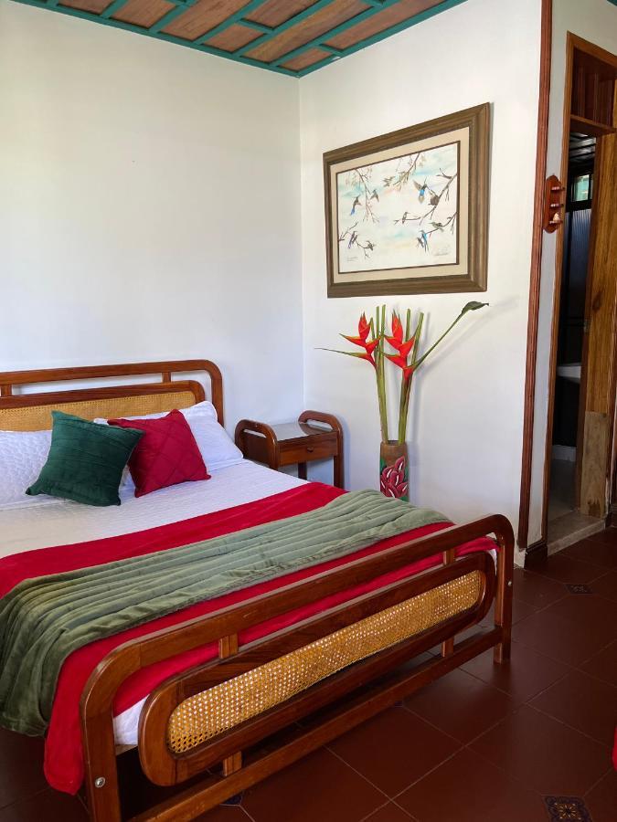 Hotel Casa Lemar à Quimbaya Extérieur photo