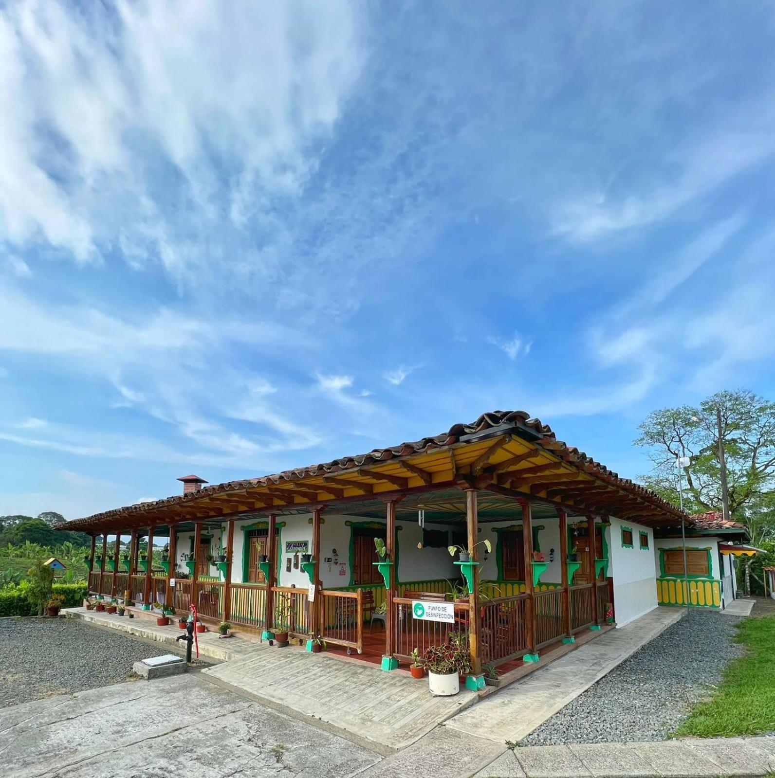 Hotel Casa Lemar à Quimbaya Extérieur photo
